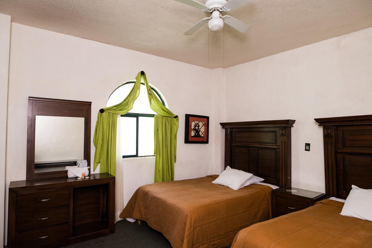 דורנגו Hotel Maria Elena מראה חיצוני תמונה