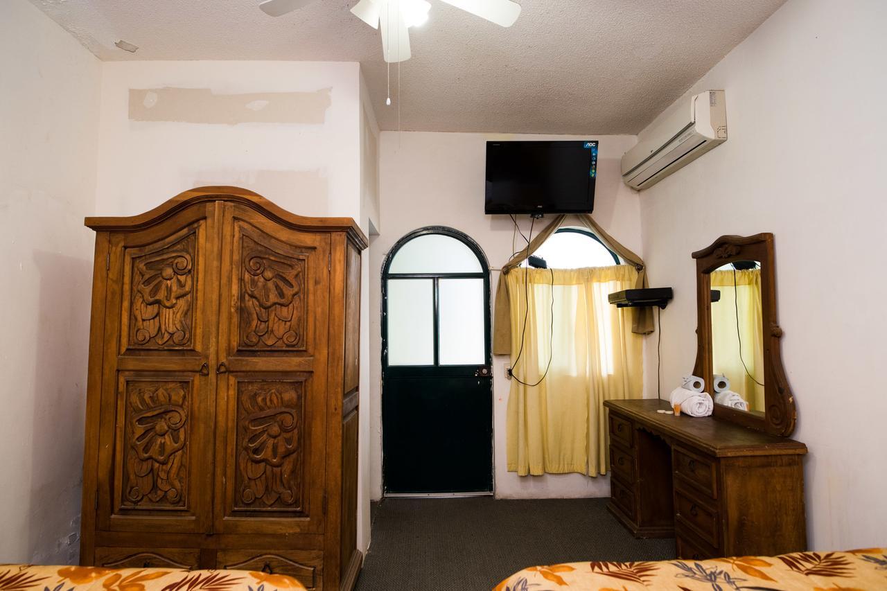 דורנגו Hotel Maria Elena מראה חיצוני תמונה