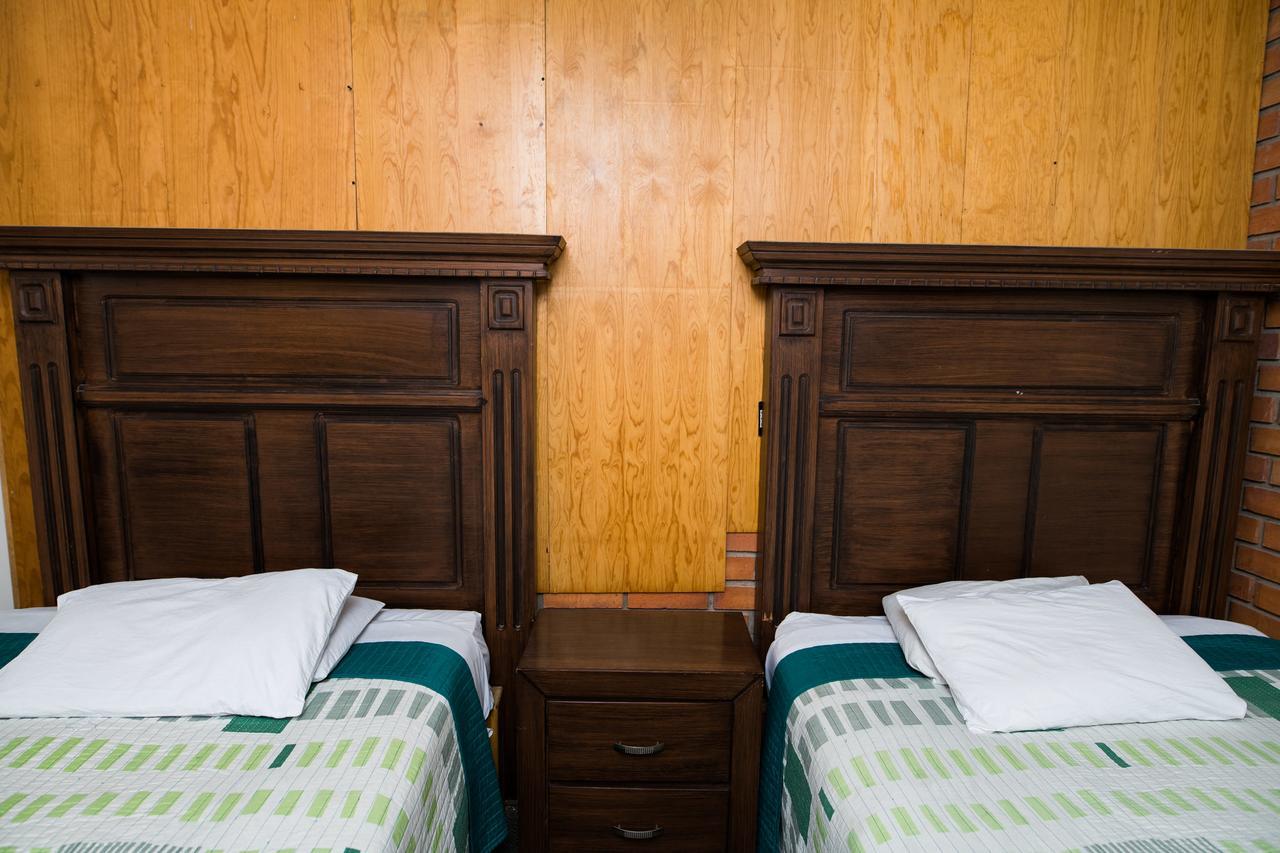 דורנגו Hotel Maria Elena מראה חיצוני תמונה