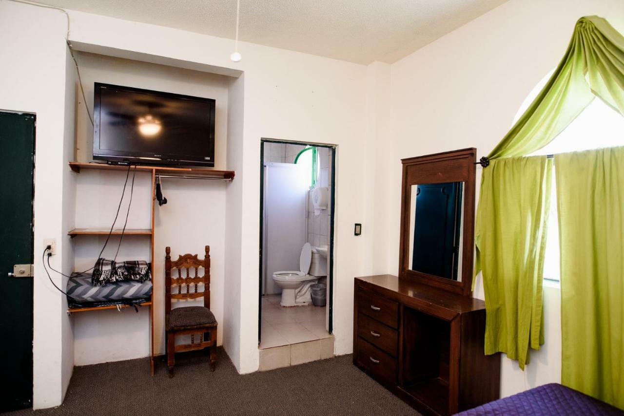 דורנגו Hotel Maria Elena מראה חיצוני תמונה