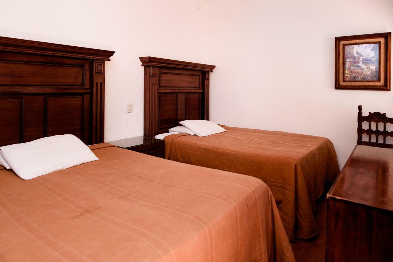 דורנגו Hotel Maria Elena מראה חיצוני תמונה