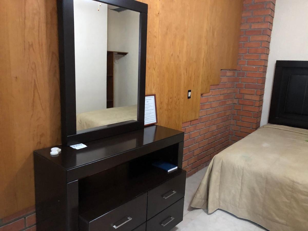 דורנגו Hotel Maria Elena מראה חיצוני תמונה