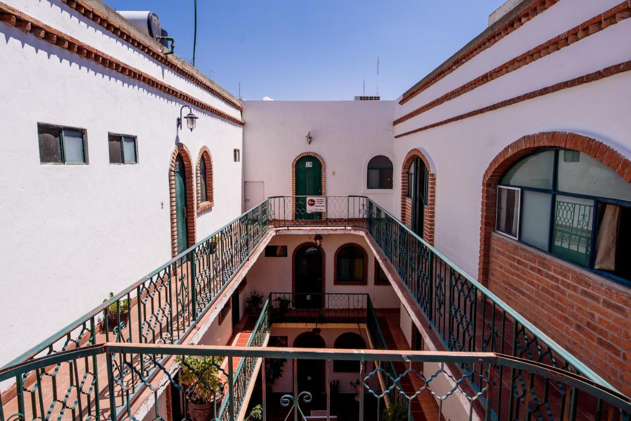 דורנגו Hotel Maria Elena מראה חיצוני תמונה